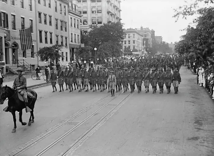 Framed Print : American University Training Camp - Unit From Training Camp Marching Through City, 1917. Creator: Harris & Ewing. American University Training Camp - Unit From Training Camp Marching Through City, 1917. Creator: Harris & Ewing Framed Print : American University Training Camp - Unit From Training Camp Marching Through City, 1917. Creator: Harris & Ewing. American University Training Camp - Unit From Training Camp Marching Through City, 1917. Creator: Harris & Ewing
