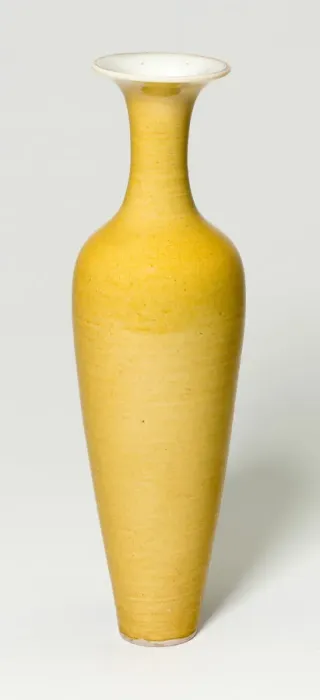 Framed Print : Amphora-Shaped Vase, Qing dynasty (1644-1911), Kangxi reign mark and period (1662-1722) Framed Print : Amphora-Shaped Vase, Qing dynasty (1644-1911), Kangxi reign mark and period (1662-1722)