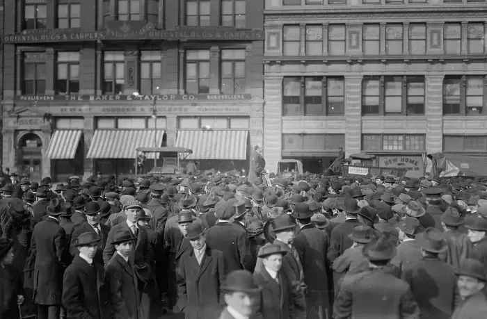 Framed Print : Anarchists, Union Sq. 1914. Creator: Bain News Service Framed Print : Anarchists, Union Sq. 1914. Creator: Bain News Service