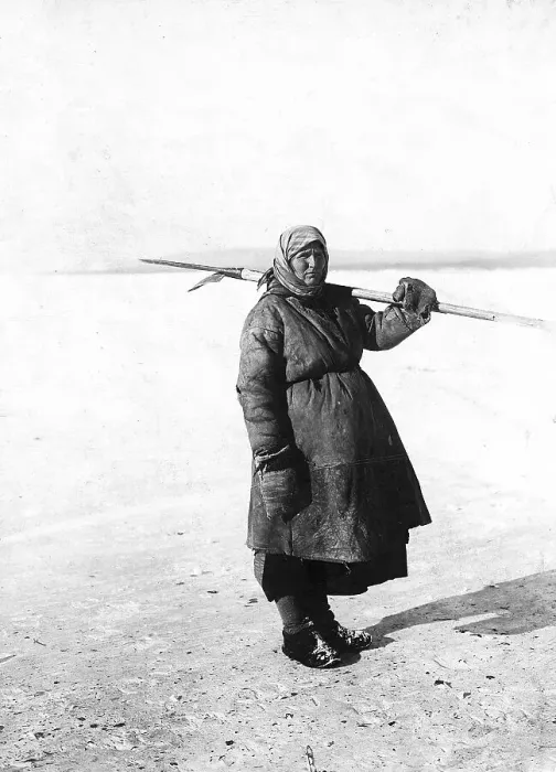 Framed Print : An Angarsk peasant woman goes to check the ouds, 1911. Creator: Unknown Framed Print : An Angarsk peasant woman goes to check the ouds, 1911. Creator: Unknown