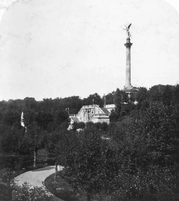 Framed Print : Angel of Peace Monument, Munich, Germany, c1900. Artist: Wurthle & Sons Framed Print : Angel of Peace Monument, Munich, Germany, c1900. Artist: Wurthle & Sons