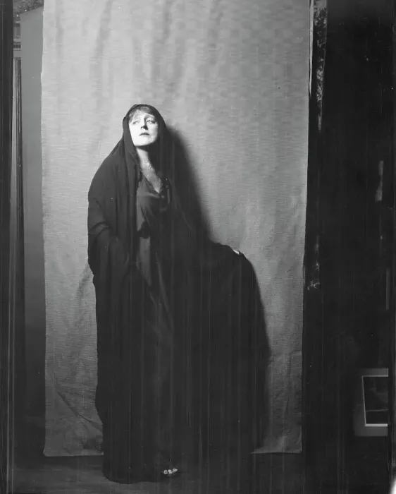 Framed Print : Anglin, Margaret, Miss, in costume, between 1910 and 1925. Creator: Arnold Genthe Framed Print : Anglin, Margaret, Miss, in costume, between 1910 and 1925. Creator: Arnold Genthe