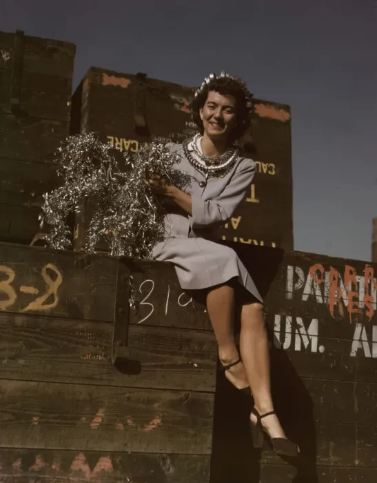 Framed Print : Annette del Sur publicizing salvage campaign... Douglas Aircraft Company, Long Beach, Calif. 1942. Creator: Alfred T Palmer Framed Print : Annette del Sur publicizing salvage campaign... Douglas Aircraft Company, Long Beach, Calif. 1942. Creator: Alfred T Palmer