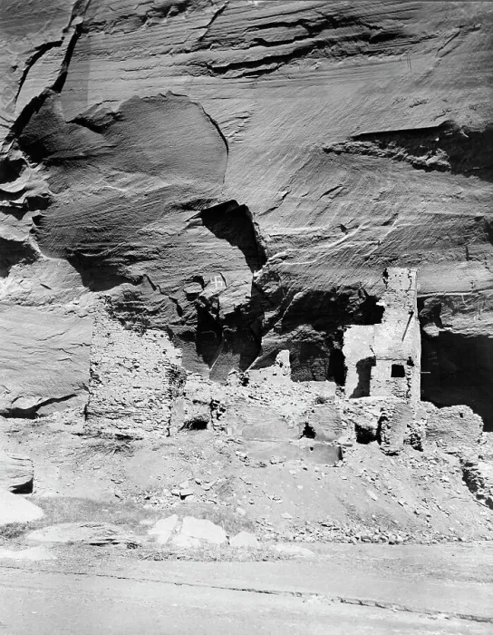 Framed Print : Antelope ruins showing prehistoric decorations, 1907, c1907. Creator: Edward Sheriff Curtis Framed Print : Antelope ruins showing prehistoric decorations, 1907, c1907. Creator: Edward Sheriff Curtis