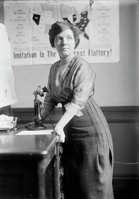 Framed Print : Antoinette Funk, Co-Chairman N.A.W.S.A. 1914. Creator: Harris & Ewing. Antoinette Funk, Co-Chairman N.A.W.S.A. 1914. Creator: Harris & Ewing Framed Print : Antoinette Funk, Co-Chairman N.A.W.S.A. 1914. Creator: Harris & Ewing. Antoinette Funk, Co-Chairman N.A.W.S.A. 1914. Creator: Harris & Ewing