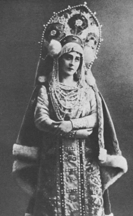 Framed Print : Antonina Nezhdanova as the Princess, 1917 Framed Print : Antonina Nezhdanova as the Princess, 1917