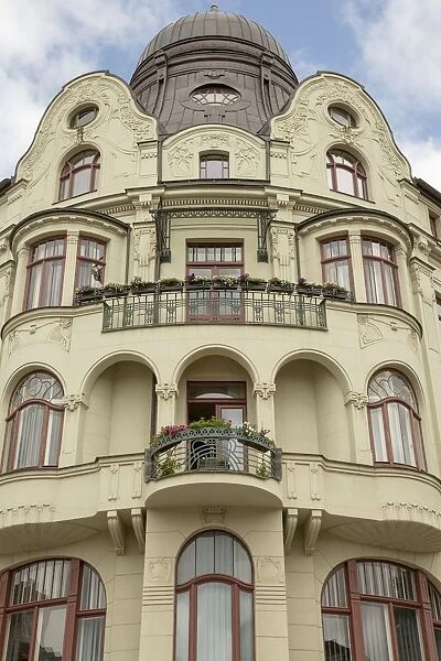 Apartment building, Hansahaus am Wielandplatz, Weimar, Germany, (1905), 2018. Artist