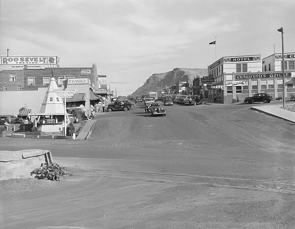 Approaching main street of boom construction town..., Coulee City, Grant County, Washington, 1939. Creator: Dorothea Lange