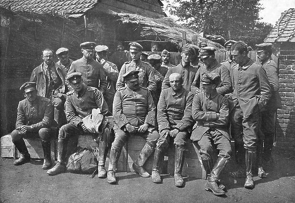 'Apres la Bataille; Officiers Allemands Prisonniers, 1914. Creator: Unknown