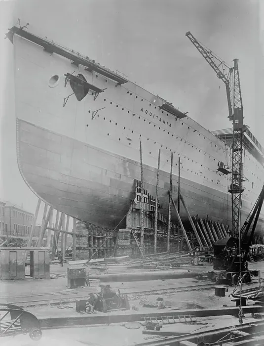 Framed Print : AQUITANIA ready to launch, between c1910 and c1915. Creator: Bain News Service Framed Print : AQUITANIA ready to launch, between c1910 and c1915. Creator: Bain News Service