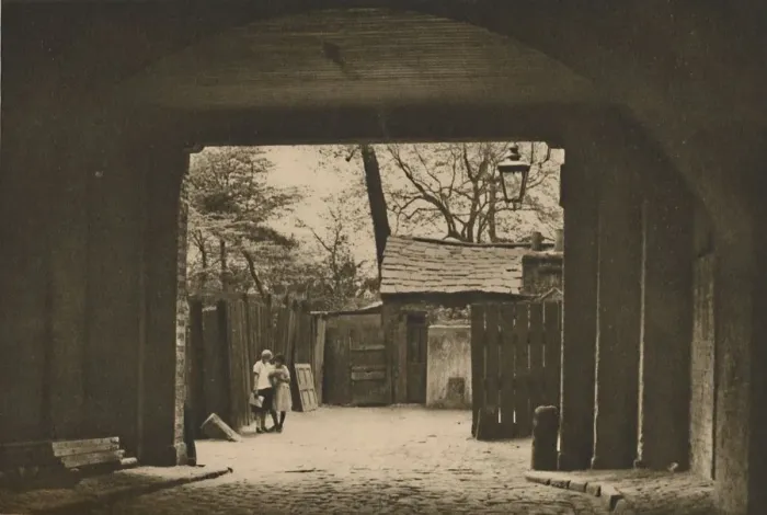 Framed Print : Archways Under The Adelphi: Little Robert Street, Named After One of the Brothers Adam, c1935 Framed Print : Archways Under The Adelphi: Little Robert Street, Named After One of the Brothers Adam, c1935