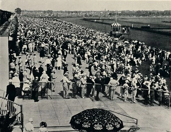 The Arlington Race Track, Chicago, c1930