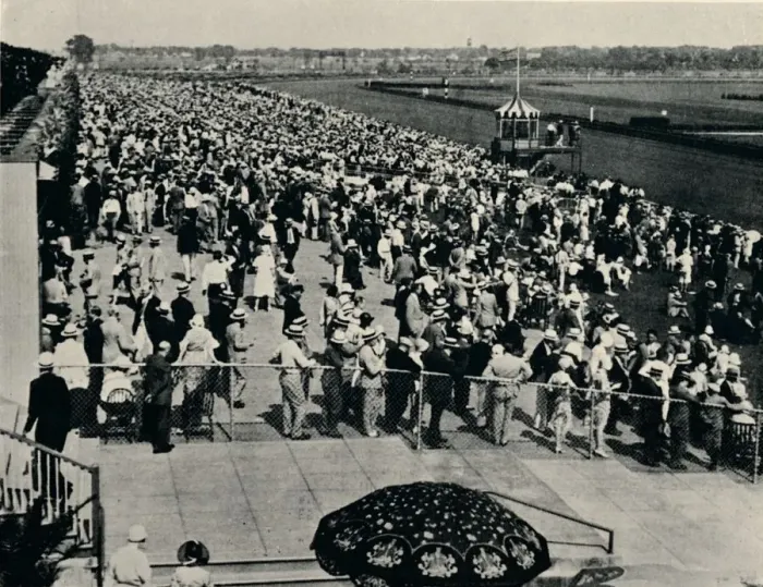 Framed Print : The Arlington Race Track, Chicago, c1930 Framed Print : The Arlington Race Track, Chicago, c1930