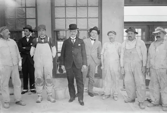 Framed Print : Arlotta & Italian workmen, 1917. Creator: Bain News Service Framed Print : Arlotta & Italian workmen, 1917. Creator: Bain News Service