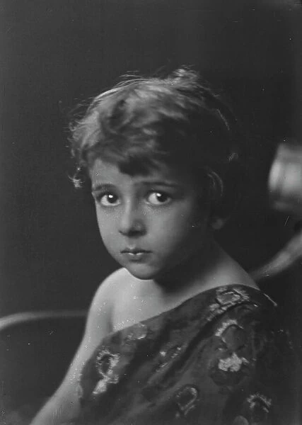 Armenian boy, portrait photograph, 1918 Aug. Creator: Arnold Genthe
