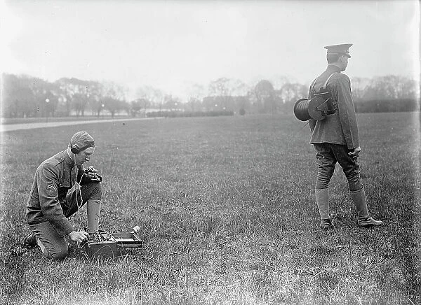 Army, U.S. Field Buzzer, 1915. Creator: Harris & Ewing. Army, U.S. Field Buzzer, 1915. Creator: Harris & Ewing