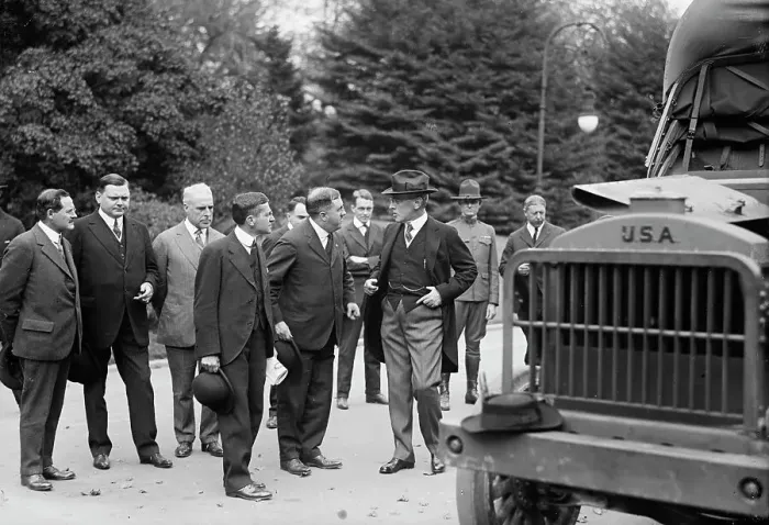 Framed Print : Army, U.S. Motor Truck Inspection, 1917. Creator: Harris & Ewing. Army, U.S. Motor Truck Inspection, 1917. Creator: Harris & Ewing Framed Print : Army, U.S. Motor Truck Inspection, 1917. Creator: Harris & Ewing. Army, U.S. Motor Truck Inspection, 1917. Creator: Harris & Ewing