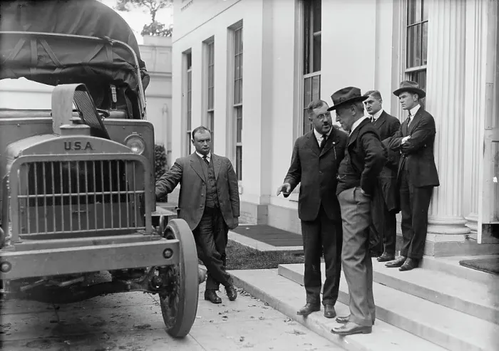 Framed Print : Army, U.S. Motor Truck Inspection, 1917. Creator: Harris & Ewing. Army, U.S. Motor Truck Inspection, 1917. Creator: Harris & Ewing Framed Print : Army, U.S. Motor Truck Inspection, 1917. Creator: Harris & Ewing. Army, U.S. Motor Truck Inspection, 1917. Creator: Harris & Ewing