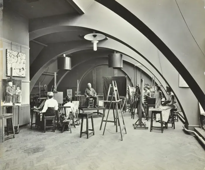 Framed Print : Art class, Westminster Technical Institute, London, 1910 Framed Print : Art class, Westminster Technical Institute, London, 1910