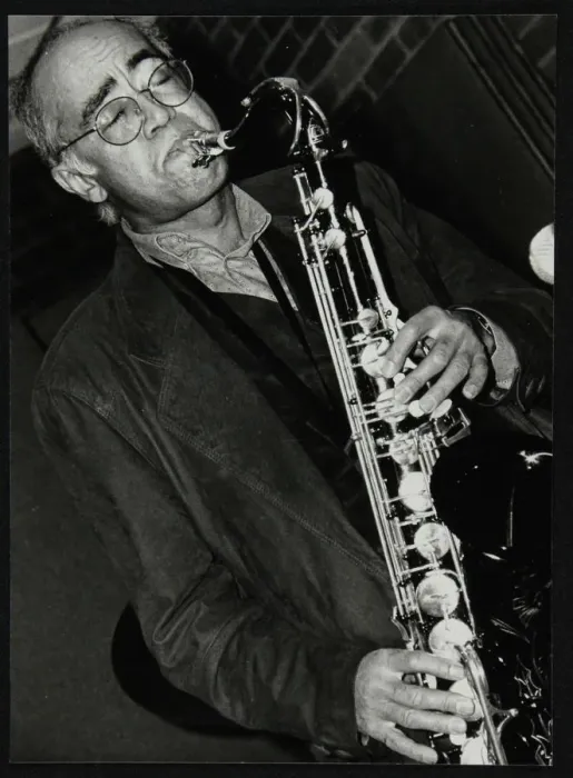 Framed Print : Art Themen playing tenor saxophone at The Fairway, Welwyn Garden City, 1993. Artist Framed Print : Art Themen playing tenor saxophone at The Fairway, Welwyn Garden City, 1993. Artist