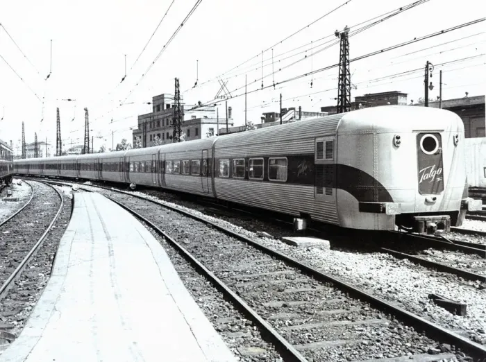 Framed Print : Articulated Talgo Train, 1950