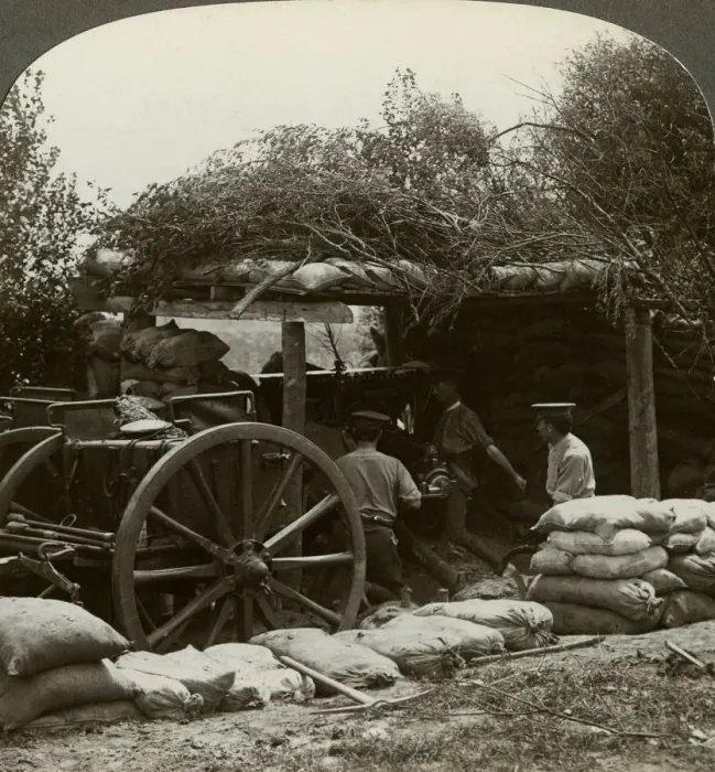 Framed Print : Artillery position, World War I, 1914-1918. Artist: Realistic Travels Publishers Framed Print : Artillery position, World War I, 1914-1918. Artist: Realistic Travels Publishers