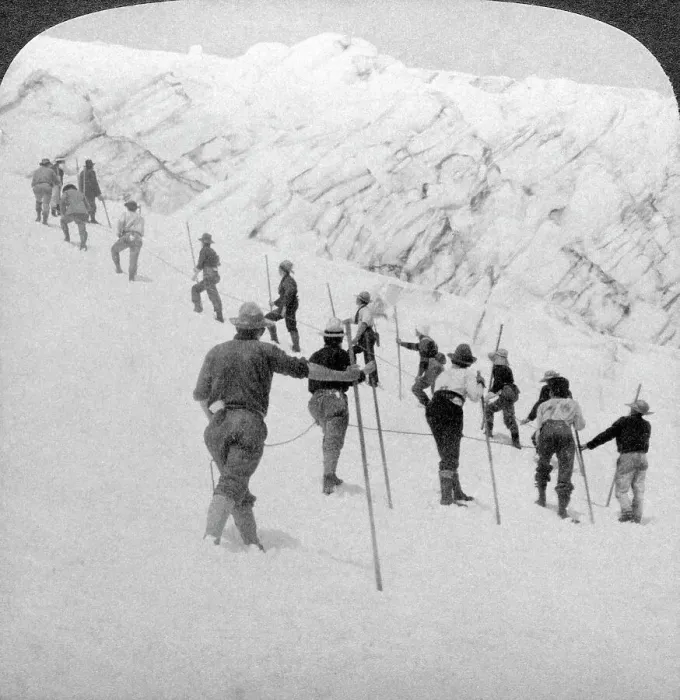 Framed Print : Ascending a steep snowfield, Stevens Glacier, Mount Rainier, Washington, USA. Artist: Underwood & Underwood Framed Print : Ascending a steep snowfield, Stevens Glacier, Mount Rainier, Washington, USA. Artist: Underwood & Underwood