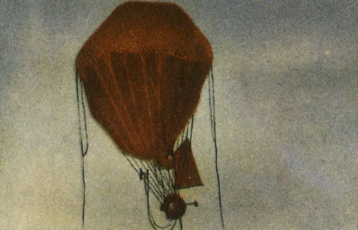 Framed Print : Ascent of Piccards altitude research balloon, 1931, (1932). Creator: Unknown Framed Print : Ascent of Piccards altitude research balloon, 1931, (1932). Creator: Unknown