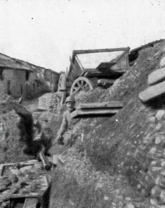 Framed Print : Aspects du champ de bataille de Verdun; Tranchee et barricade a la lisiere du village de... 1916. Creator: Unknown Framed Print : Aspects du champ de bataille de Verdun; Tranchee et barricade a la lisiere du village de... 1916. Creator: Unknown