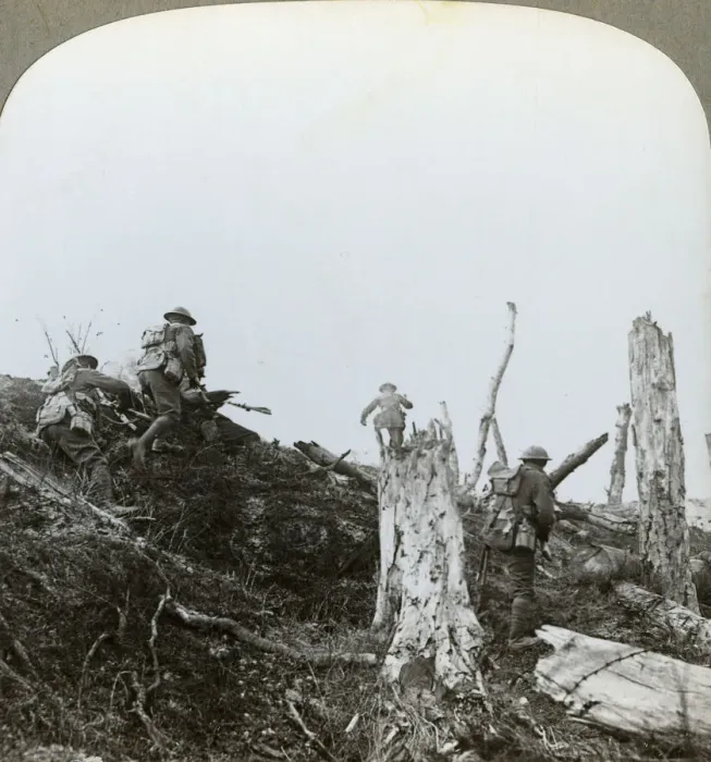Framed Print : Assault in Trones Wood, Somme, France, World War I, 1916. Artist: Realistic Travels Publishers Framed Print : Assault in Trones Wood, Somme, France, World War I, 1916. Artist: Realistic Travels Publishers