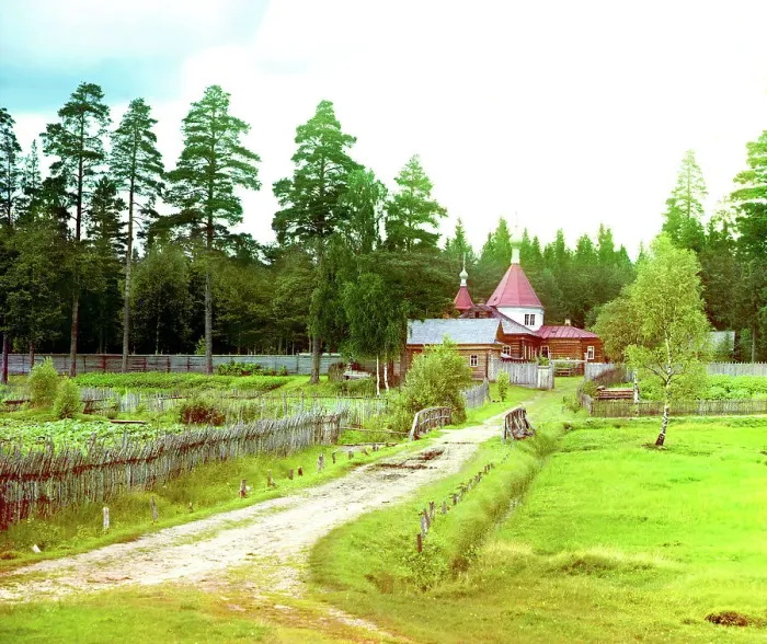 Framed Print : Assumption Hermitage [Russian Empire], 1909. Creator: Sergey Mikhaylovich Prokudin-Gorsky