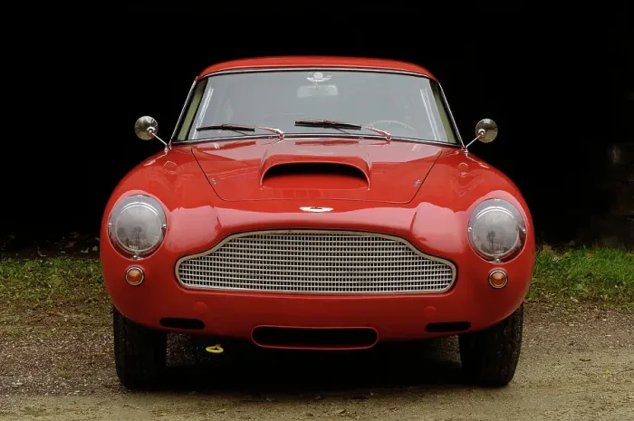 Framed Print : Aston Martin DB4 GT by Touring 1960. Artist: Simon Clay Framed Print : Aston Martin DB4 GT by Touring 1960. Artist: Simon Clay