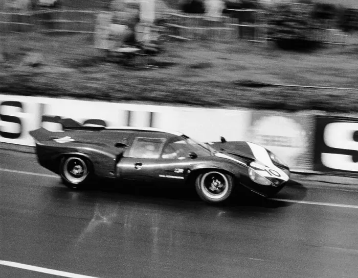 Framed Print : An Aston Martin Lola at Le Mans, France, 1967 Framed Print : An Aston Martin Lola at Le Mans, France, 1967