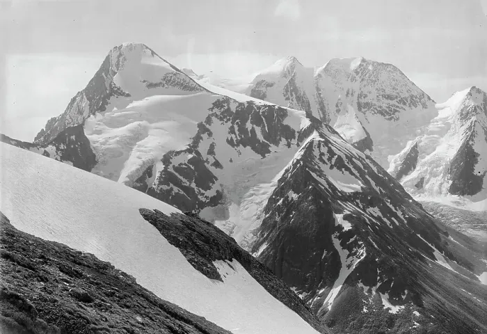 Framed Print : Asulkan Glacier from Mount Abbott, Selkirk Mts. British Columbia, between 1900 and 1910. Creator: Unknown Framed Print : Asulkan Glacier from Mount Abbott, Selkirk Mts. British Columbia, between 1900 and 1910. Creator: Unknown