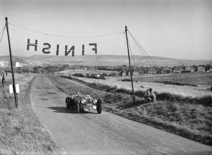Framed Print : Atalanta of GAT Weldon competing at the Bugatti Owners Club Lewes Speed Trials, Sussex, 1937 Framed Print : Atalanta of GAT Weldon competing at the Bugatti Owners Club Lewes Speed Trials, Sussex, 1937