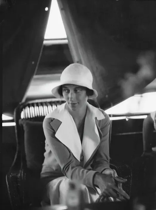Framed Print : Atterbury, Mrs. portrait photograph, 1931 Creator: Arnold Genthe Framed Print : Atterbury, Mrs. portrait photograph, 1931 Creator: Arnold Genthe