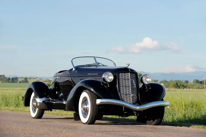 Framed Print : Auburn 852 SC Speedster 1936. Artist: Simon Clay Framed Print : Auburn 852 SC Speedster 1936. Artist: Simon Clay