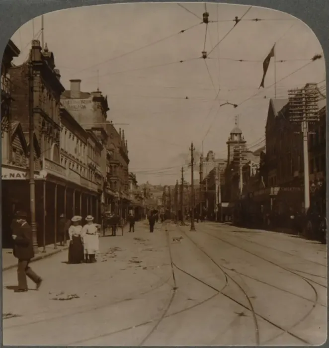 Framed Print : Aucklands chief business thoroughfare, Queen St. looking S. New Zealand, c1900 Framed Print : Aucklands chief business thoroughfare, Queen St. looking S. New Zealand, c1900