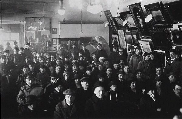 Auction house Apollo, Leningrad, 1924
