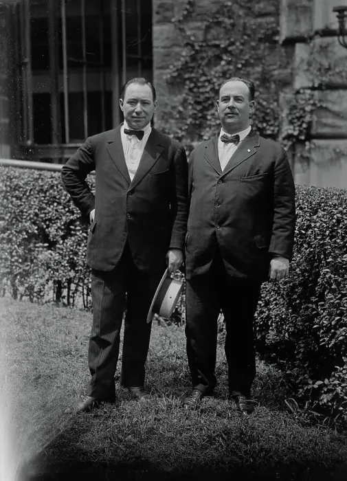 Framed Print : Auguste Bouilliez & Henry Weldon, between c1915 and c1920. Creator: Bain News Service Framed Print : Auguste Bouilliez & Henry Weldon, between c1915 and c1920. Creator: Bain News Service