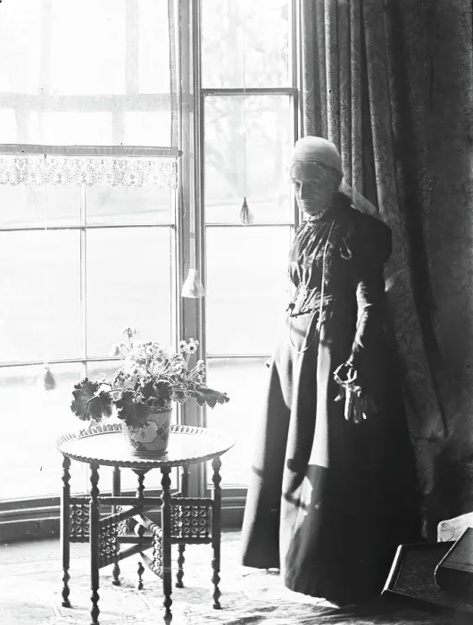 Framed Print : Aunt Emily Hudson ( 2nd wife of Robert Spear Hudson of Hudson Soaps), c1900s Framed Print : Aunt Emily Hudson ( 2nd wife of Robert Spear Hudson of Hudson Soaps), c1900s