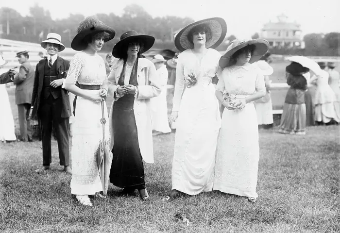 Framed Print : Aurelia Phelan, Dorothy Lazarus, Helen Smith, and Millie Lytle, between c1910 and c1915. Creator: Bain News Service Framed Print : Aurelia Phelan, Dorothy Lazarus, Helen Smith, and Millie Lytle, between c1910 and c1915. Creator: Bain News Service