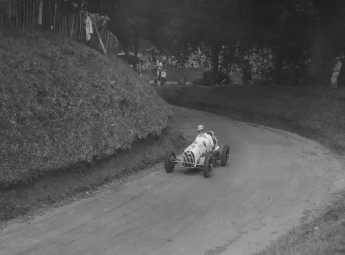 Framed Print : Austin 7 of LP Driscoll competing in the MAC Shelsley Walsh Speed Hill Climb, Worcestershire, 1935 Framed Print : Austin 7 of LP Driscoll competing in the MAC Shelsley Walsh Speed Hill Climb, Worcestershire, 1935