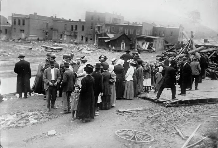 Framed Print : Austin Dam Disaster, on bank of Sinnemahoning Creek, [Pennsylvania], 1911. Creator: Bain News Service