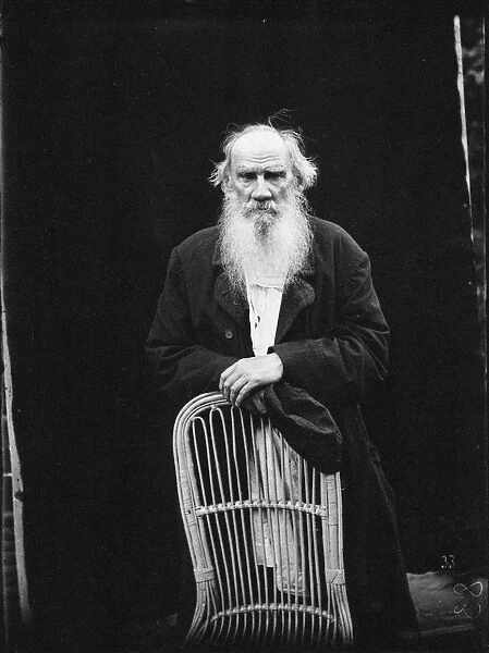 The author Leo Tolstoy, 1902. Artist: Bulla, Karl Karlovich (1853-1929)