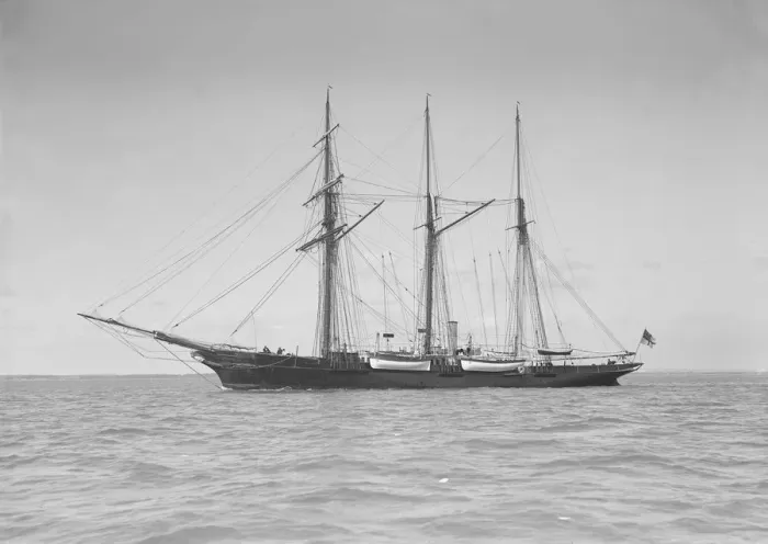 Framed Print : The auxiliary sailing ship Sunbeam, 1911. Creator: Kirk & Sons of Cowes Framed Print : The auxiliary sailing ship Sunbeam, 1911. Creator: Kirk & Sons of Cowes