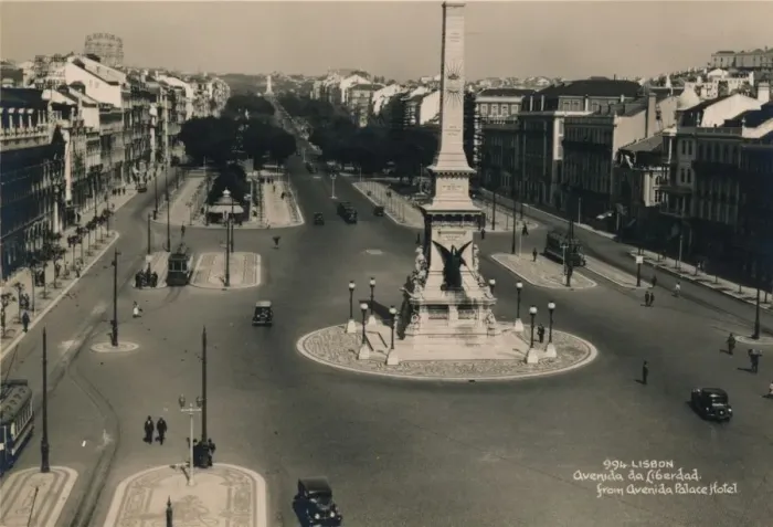 Framed Print : Avenida da Liberdade, Lisbon, Portugal, c1936 Framed Print : Avenida da Liberdade, Lisbon, Portugal, c1936
