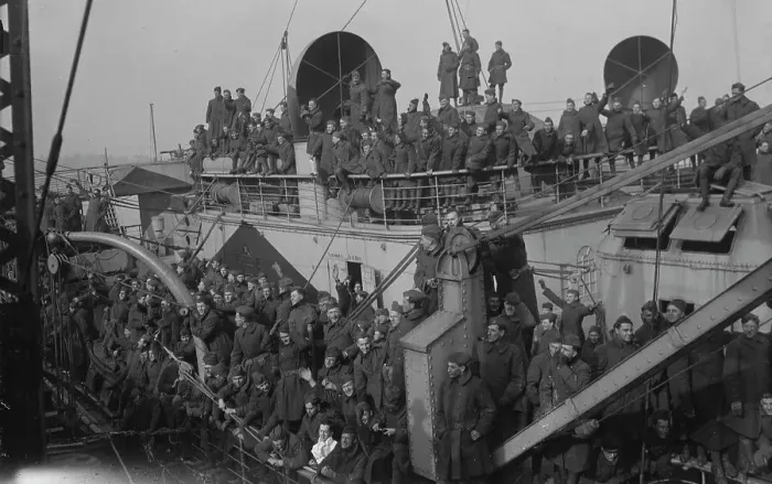 Framed Print : Aviators on RMS Mauretania, 1918. Creator: Bain News Service Framed Print : Aviators on RMS Mauretania, 1918. Creator: Bain News Service