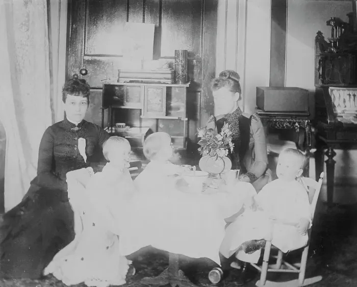 Framed Print : The babes of the White House, c1889. Creator: Frances Benjamin Johnston Framed Print : The babes of the White House, c1889. Creator: Frances Benjamin Johnston