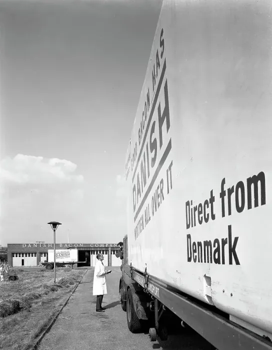 Framed Print : Bacon delivery from Denmark, Kilnhurst, South Yorkshire, 1964. Artist: Michael Walters Framed Print : Bacon delivery from Denmark, Kilnhurst, South Yorkshire, 1964. Artist: Michael Walters